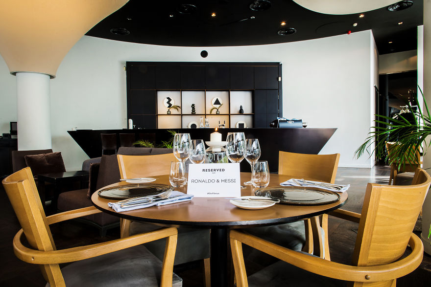 Artist Creates A 3D Food Art Piece Depicting Ronaldo And Messi, In Anticipation Of Their Visit To Vilnius Artist Creates A 3D Food Art Piece Depicting Ronaldo And Messi, In Anticipation Of Their Visit To Vilnius