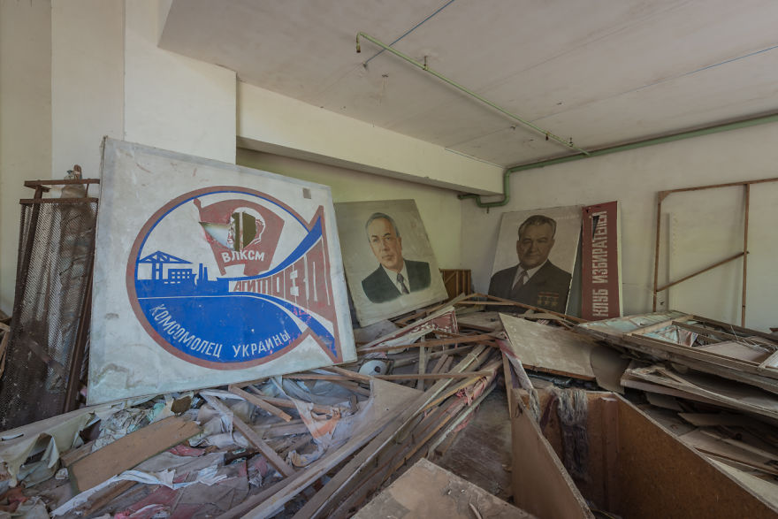 32 Pics Of The Captivating Ruins Of An Abandoned City Which I Took During My Trip To Chernobyl 32 Pics Of The Captivating Ruins Of An Abandoned City Which I Took During My Trip To Chernobyl