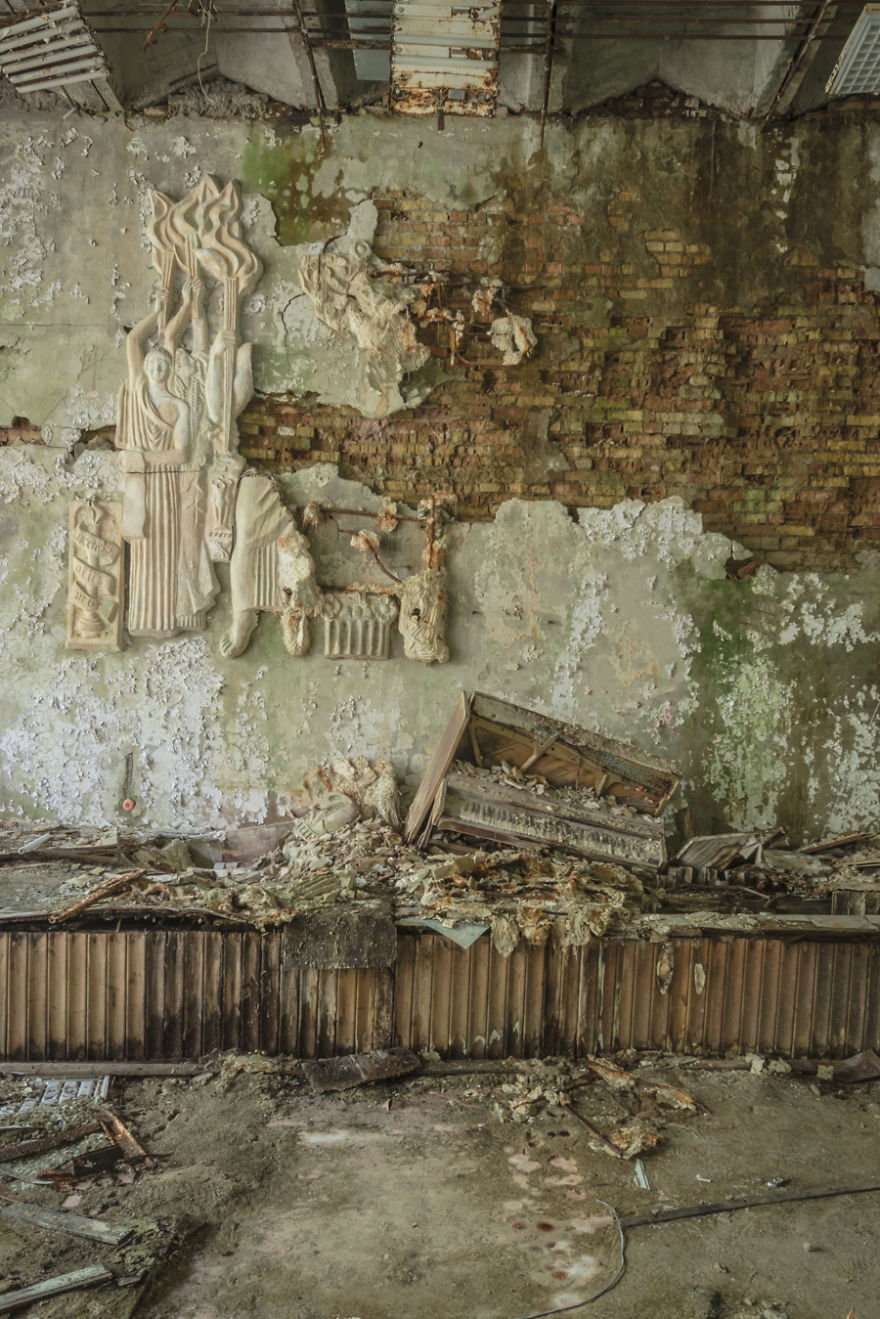 32 Pics Of The Captivating Ruins Of An Abandoned City Which I Took During My Trip To Chernobyl 32 Pics Of The Captivating Ruins Of An Abandoned City Which I Took During My Trip To Chernobyl