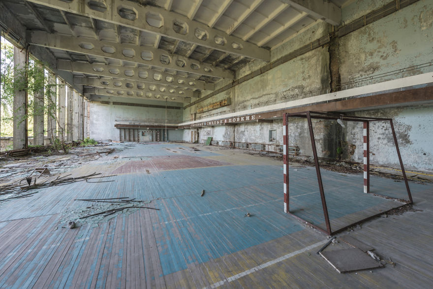 32 Pics Of The Captivating Ruins Of An Abandoned City Which I Took During My Trip To Chernobyl 32 Pics Of The Captivating Ruins Of An Abandoned City Which I Took During My Trip To Chernobyl