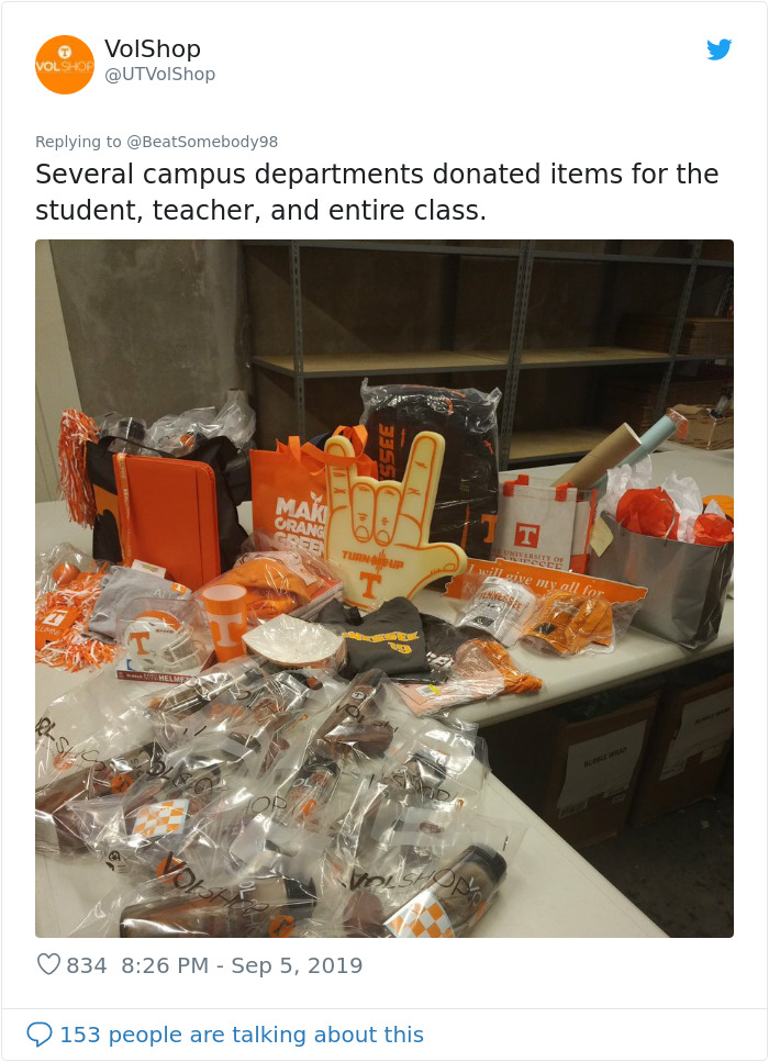 Kid Gets Bullied For His Homemade T-Shirt Design, The University Of Tennessee Responds By Turning It Into Their Official Merch Kid Gets Bullied For His Homemade T-Shirt Design, The University Of Tennessee Responds By Turning It Into Their Official Merch