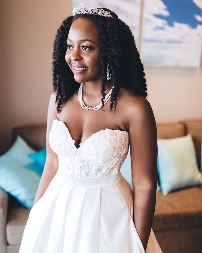 13 Times Brides Couldn’t Hold Back Their Happiness Because They Wore Dresses With Pockets 13 Times Brides Couldn’t Hold Back Their Happiness Because They Wore Dresses With Pockets