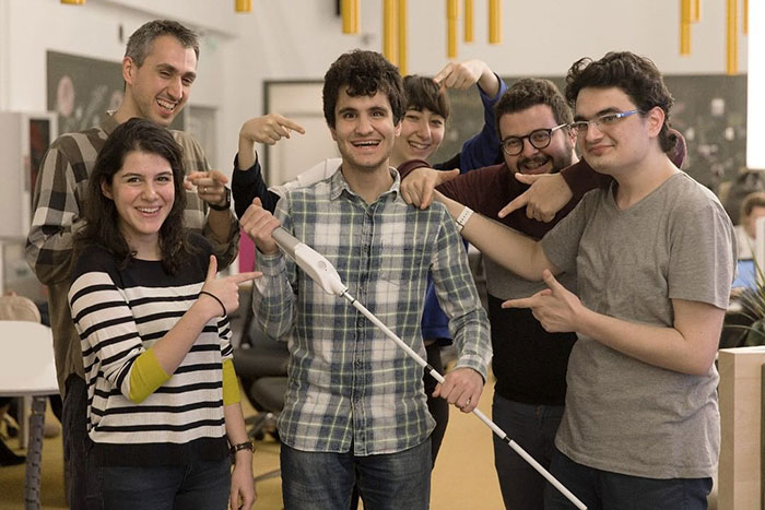 Blind Engineer Invents A ‘Smart Cane’ That Uses Google Maps To Help Blind People Navigate Blind Engineer Invents A ‘Smart Cane’ That Uses Google Maps To Help Blind People Navigate