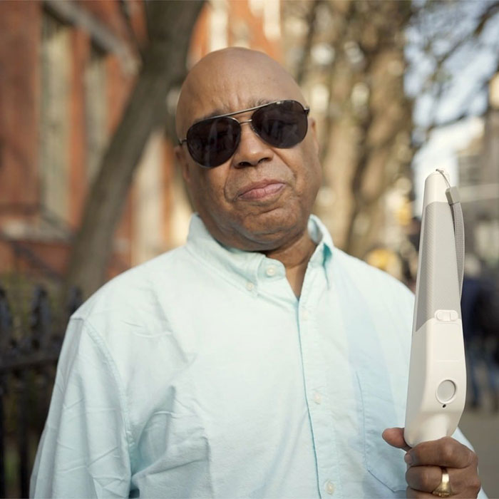 Blind Engineer Invents A ‘Smart Cane’ That Uses Google Maps To Help Blind People Navigate Blind Engineer Invents A ‘Smart Cane’ That Uses Google Maps To Help Blind People Navigate