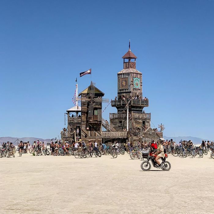 Burning Man 2019 Just Ended And Here Are 30 Photos Proving It&#8217;s The Craziest Festival In The World