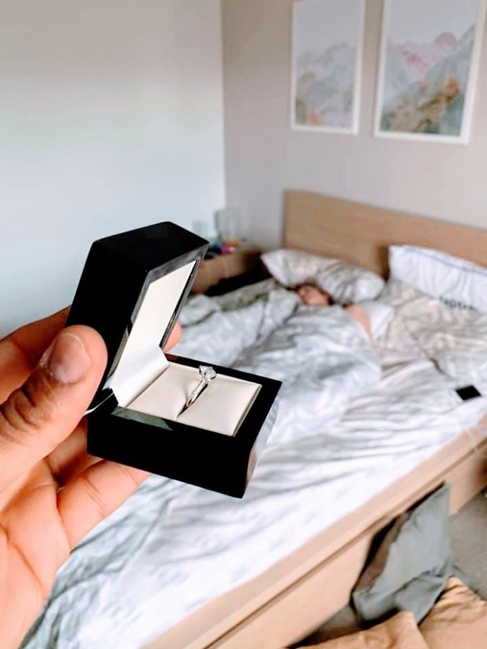 BF Decides To See How Far He Can Take Parading Engagement Ring In Front Of His GF Without Her Noticing (22 Pics) BF Decides To See How Far He Can Take Parading Engagement Ring In Front Of His GF Without Her Noticing (22 Pics)