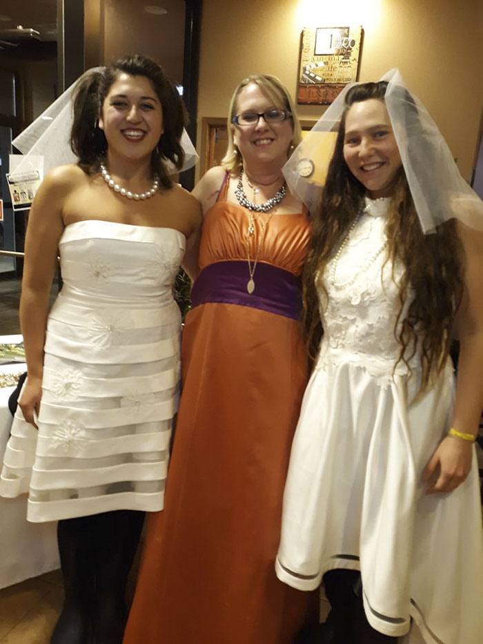 45 Times People Couldn’t Believe Their Luck In Thrift Stores 45 Times People Couldn’t Believe Their Luck In Thrift Stores