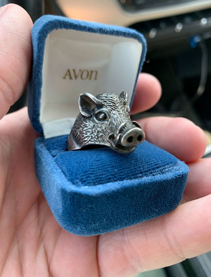 45 Times People Couldn’t Believe Their Luck In Thrift Stores