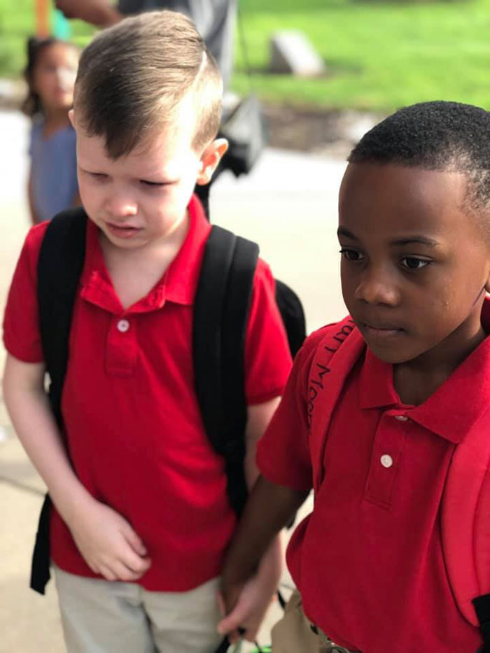 This 8 Y.O. Boy Saw An Autistic Boy Crying On The First Day Of School, Grabbed His Hand And Walked Him To Class This 8 Y.O. Boy Saw An Autistic Boy Crying On The First Day Of School, Grabbed His Hand And Walked Him To Class