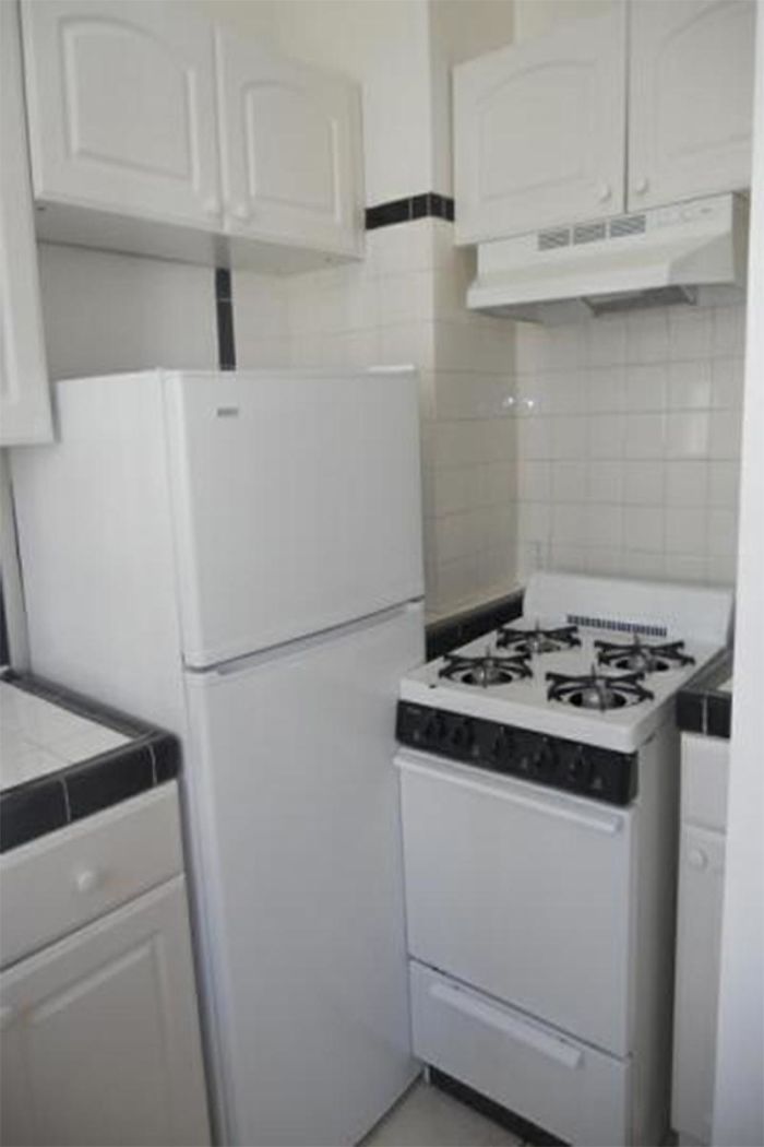 People Are Sharing The Worst Kitchen Designs They’ve Encountered, And They’re Hilarious (30 Pics) People Are Sharing The Worst Kitchen Designs They’ve Encountered, And They’re Hilarious (30 Pics)