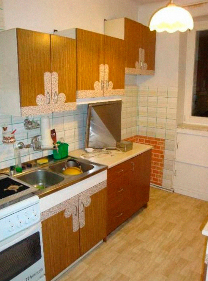 People Are Sharing The Worst Kitchen Designs They’ve Encountered, And They’re Hilarious (30 Pics) People Are Sharing The Worst Kitchen Designs They’ve Encountered, And They’re Hilarious (30 Pics)