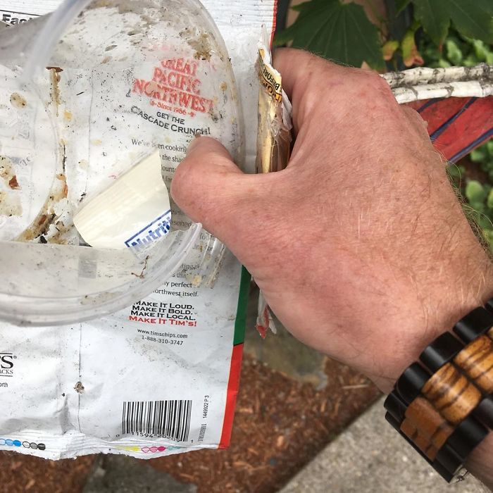 This Guy Posts Trash He Picks Up And It&#8217;s The Only Instagram Worth Following