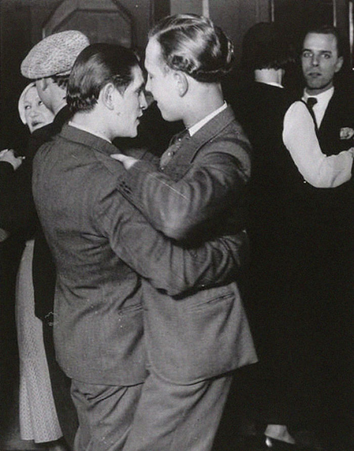 Tired Of People Claiming That Gays Never Existed Until Now, Person Collects 31 Pics As Proof That They Did Tired Of People Claiming That Gays Never Existed Until Now, Person Collects 31 Pics As Proof That They Did