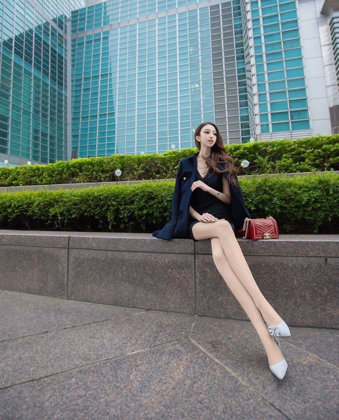 ‘Instagram vs. Reality’ Exposes The Truth About Those Unrealistically ‘Perfect’ Pics (30 New Pics) ‘Instagram vs. Reality’ Exposes The Truth About Those Unrealistically ‘Perfect’ Pics (30 New Pics)