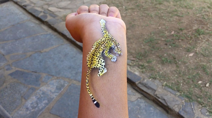 I Create Temporary 3D Paintings On My Left Hand (New Pics) I Create Temporary 3D Paintings On My Left Hand (New Pics)