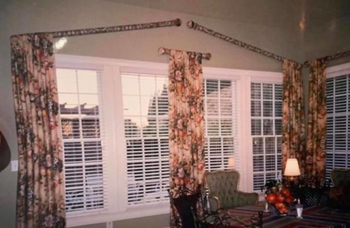 Real Estate Agent Posts 25 Of The Worst Home Design Finds By Her Fellow Agents