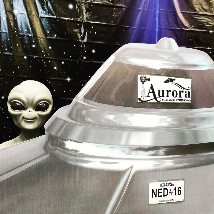I Visited The Aurora Space Alien Grave – A Ufo Incident 50 Years Before Roswell I Visited The Aurora Space Alien Grave – A Ufo Incident 50 Years Before Roswell