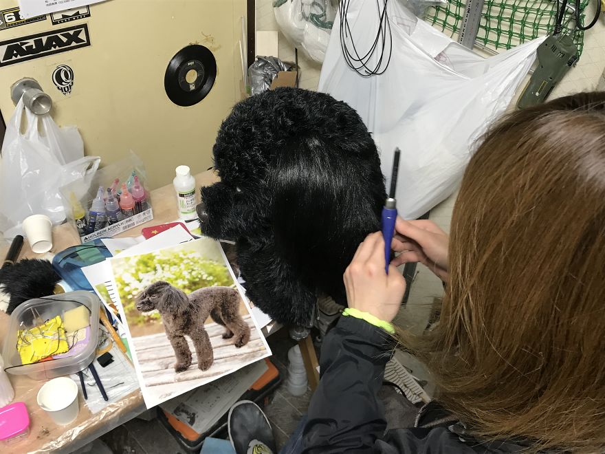 These Super Realistic Custom-Made Pet Replica Masks Are A Sweet Spot Between Cute And Frightening These Super Realistic Custom-Made Pet Replica Masks Are A Sweet Spot Between Cute And Frightening