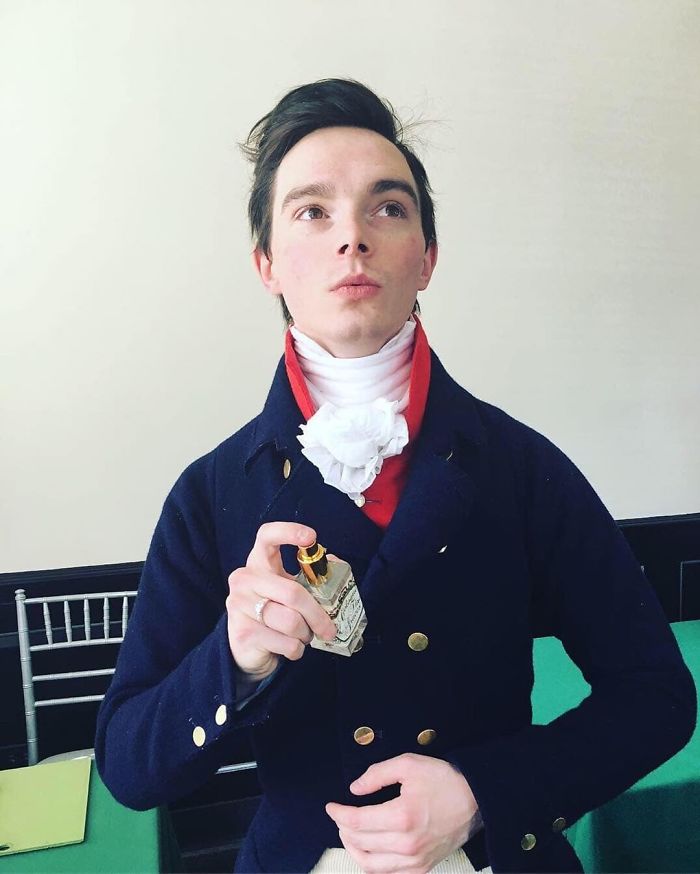 This Man Said Goodbye To His Last Piece Of Modern Clothing At The Age Of 14 And Has Worn Historical Clothing Ever Since This Man Said Goodbye To His Last Piece Of Modern Clothing At The Age Of 14 And Has Worn Historical Clothing Ever Since