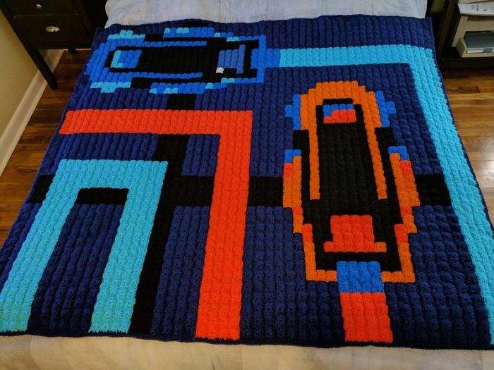 This Grandma Passionate About Crochet Dedicates Handmade Blankets To Retrogaming And Even In Summer, You Will Want One Of These This Grandma Passionate About Crochet Dedicates Handmade Blankets To Retrogaming And Even In Summer, You Will Want One Of These