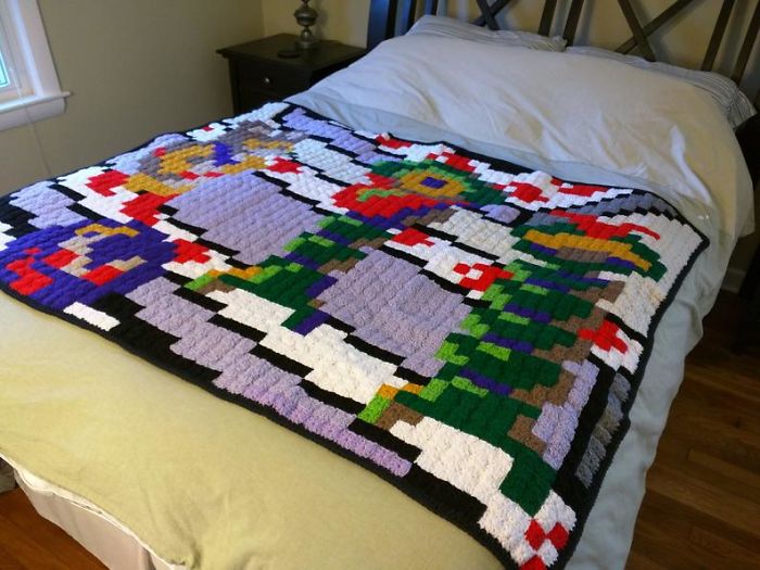 This Grandma Passionate About Crochet Dedicates Handmade Blankets To Retrogaming And Even In Summer, You Will Want One Of These This Grandma Passionate About Crochet Dedicates Handmade Blankets To Retrogaming And Even In Summer, You Will Want One Of These