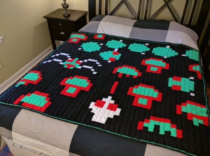 This Grandma Passionate About Crochet Dedicates Handmade Blankets To Retrogaming And Even In Summer, You Will Want One Of These This Grandma Passionate About Crochet Dedicates Handmade Blankets To Retrogaming And Even In Summer, You Will Want One Of These
