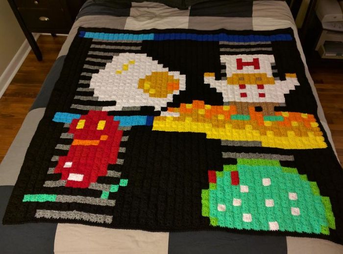 This Grandma Passionate About Crochet Dedicates Handmade Blankets To Retrogaming And Even In Summer, You Will Want One Of These This Grandma Passionate About Crochet Dedicates Handmade Blankets To Retrogaming And Even In Summer, You Will Want One Of These