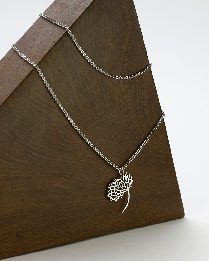 I Create Intricate Silver Pendants Based On My Papercuts (19 Pics) I Create Intricate Silver Pendants Based On My Papercuts (19 Pics)