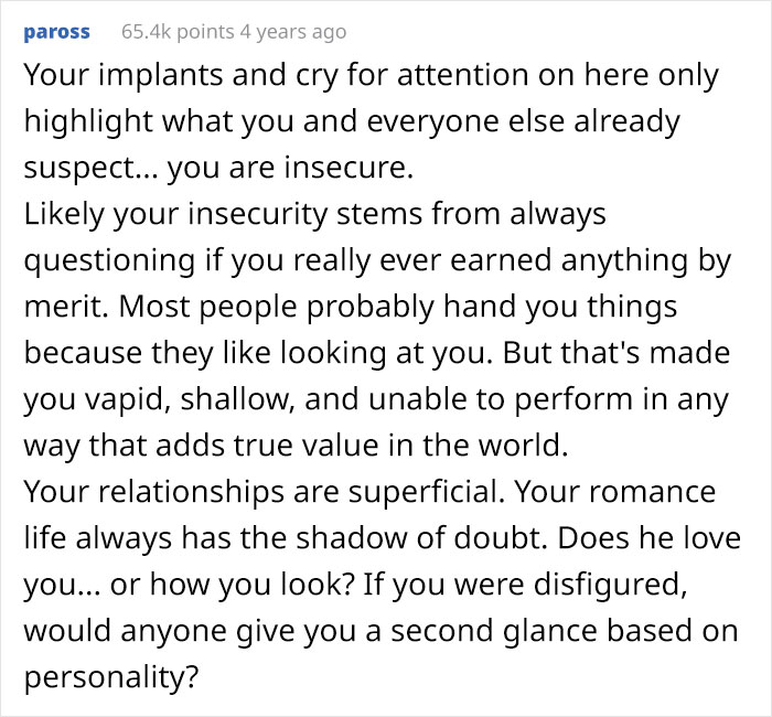 Instagram Model Uploads Her Pic To R/Roastme, Deletes Account After One Comment Goes Too Far Instagram Model Uploads Her Pic To R/Roastme, Deletes Account After One Comment Goes Too Far