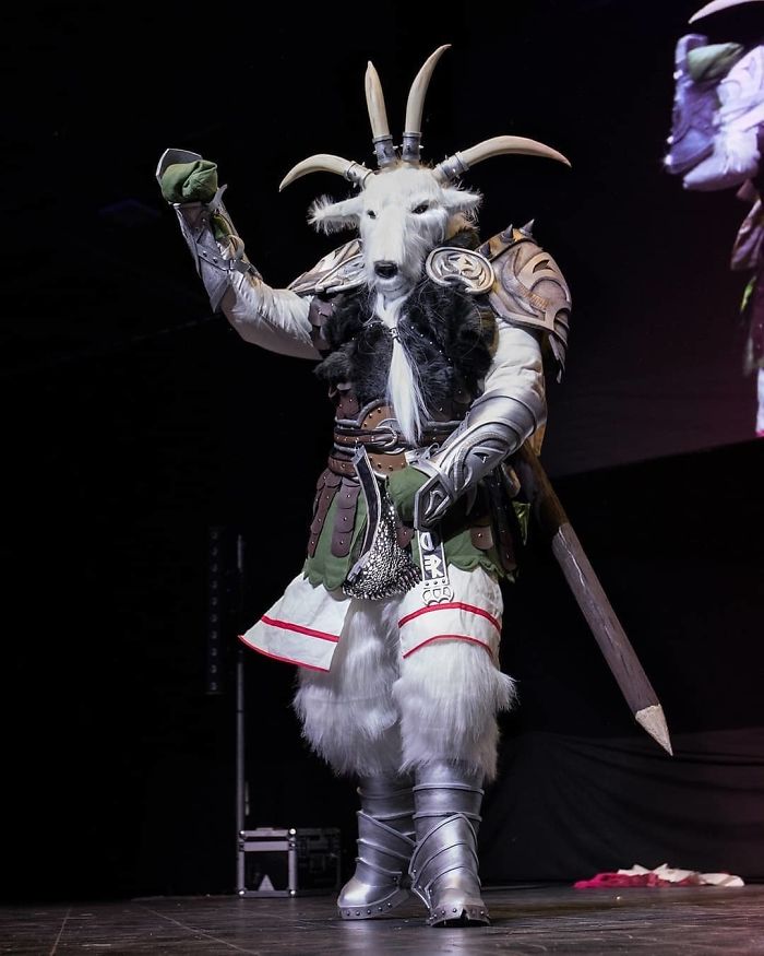 Here Are 30 Of The Most Impressive Cosplays From Russian Starcon