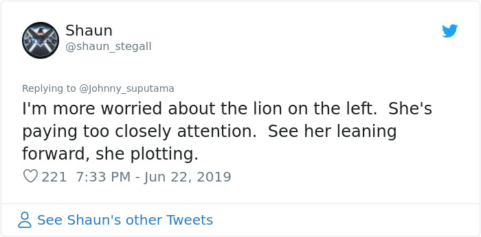 Japanese Zoo Escape Drill Goes Viral And People Are Laughing At The Real Lions’ Reaction Japanese Zoo Escape Drill Goes Viral And People Are Laughing At The Real Lions’ Reaction