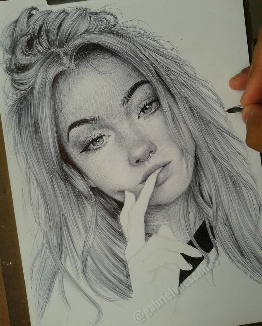 Brazilian Artist Draws Portraits With Only A Ballpoint Pen That Look Extremely Realistic