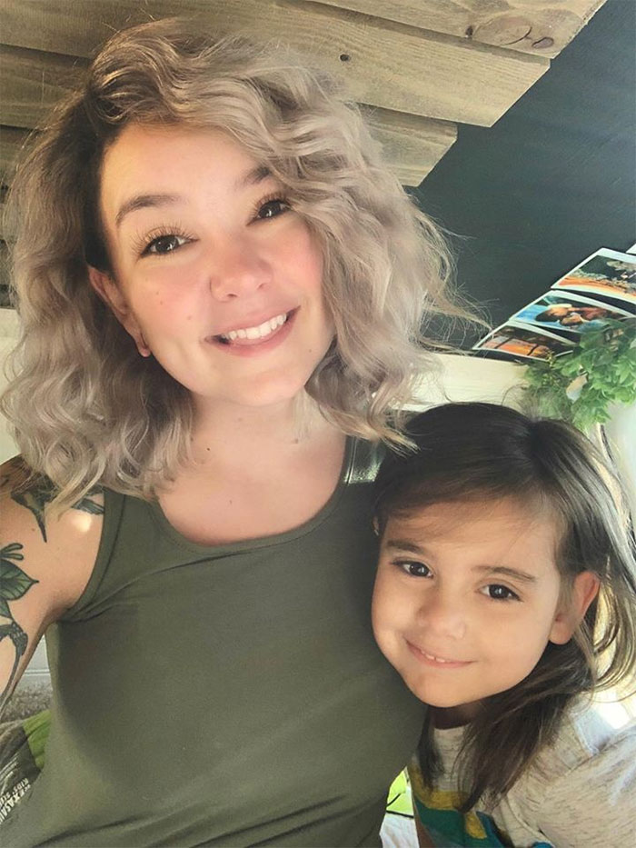 “Baby’s First Choke-Out:” Little Girl Goes Viral For Her Self-Defense Moves Against School Bully “Baby’s First Choke-Out:” Little Girl Goes Viral For Her Self-Defense Moves Against School Bully