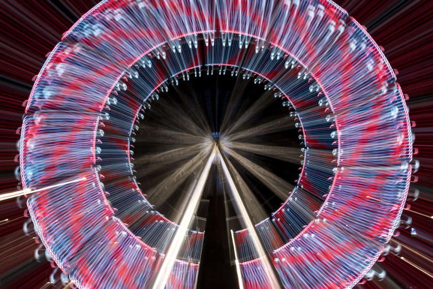 13 Long Exposure Zoom Pictures I Took Of A Ferris Wheel 13 Long Exposure Zoom Pictures I Took Of A Ferris Wheel