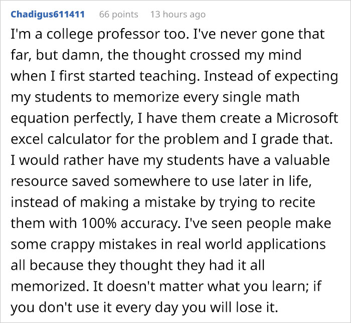Professor Adds A Fake Question In His Exam To Catch Cheaters & Catches 14 Students Red Handed Professor Adds A Fake Question In His Exam To Catch Cheaters & Catches 14 Students Red Handed