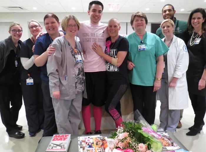 Woman Gives Her Boyfriend Of 3 Years An &#8216;Out&#8217; After Getting Cancer, He Proposes Instead