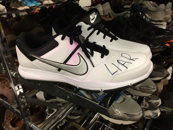 30 Times People Found Such Great Things In Thrift Stores, Flea Markets, And Garage Sales, They Just Had To Share (New Pics) 30 Times People Found Such Great Things In Thrift Stores, Flea Markets, And Garage Sales, They Just Had To Share (New Pics)