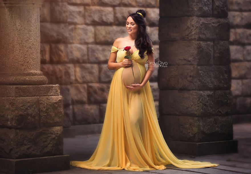 Brazilian Photographer Turns Moms-To-Be Into Disney Princesses (17 Pics) Brazilian Photographer Turns Moms-To-Be Into Disney Princesses (17 Pics)