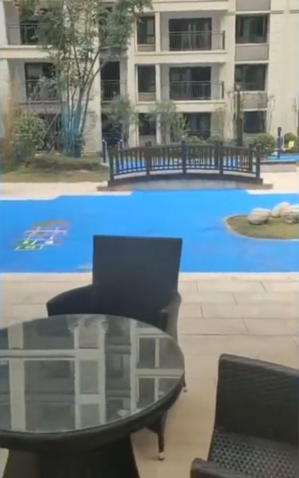 Homeowners Outraged After Realizing Their Builders Built A Plastic Lake Instead Of The Real One Their Pictures Showed Homeowners Outraged After Realizing Their Builders Built A Plastic Lake Instead Of The Real One Their Pictures Showed
