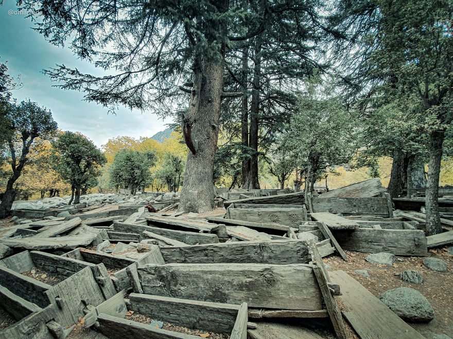 I Photographed Kalash Valley In Pakistan: Where West Embraced East