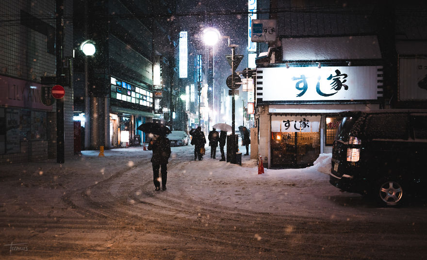 I Spent 3 Weeks In Japan This Winter, Here Are My Best Cyberpunk And Noir Film Inspired Photographs (34 Pics) I Spent 3 Weeks In Japan This Winter, Here Are My Best Cyberpunk And Noir Film Inspired Photographs (34 Pics)