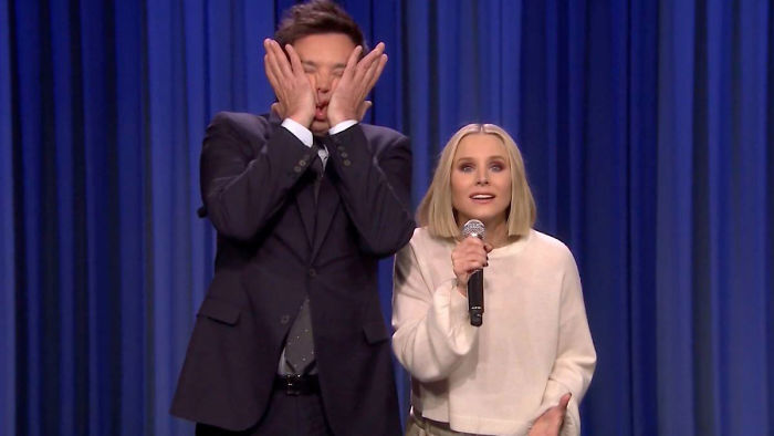 Kristen Bell Sings 17 Disney Songs In 5 Minutes And She Nails Every Single One Of Them