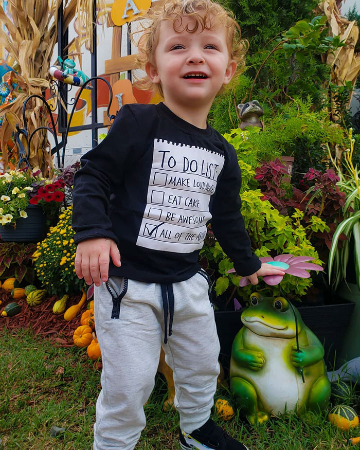 Black Mom Gets Accused Of Stealing A White Boy That’s Actually Her Son, Says People Are Extremely Judgmental Black Mom Gets Accused Of Stealing A White Boy That’s Actually Her Son, Says People Are Extremely Judgmental