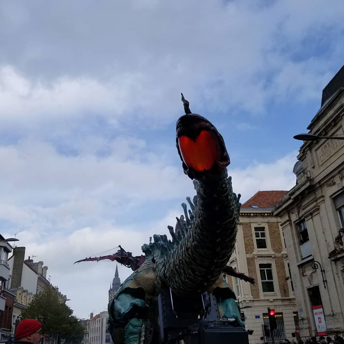 The Citizens Of Calais Witnessed A 25-Meter-Long Fire-Breathing Mechanical Dragon Manned By 17 People The Citizens Of Calais Witnessed A 25-Meter-Long Fire-Breathing Mechanical Dragon Manned By 17 People