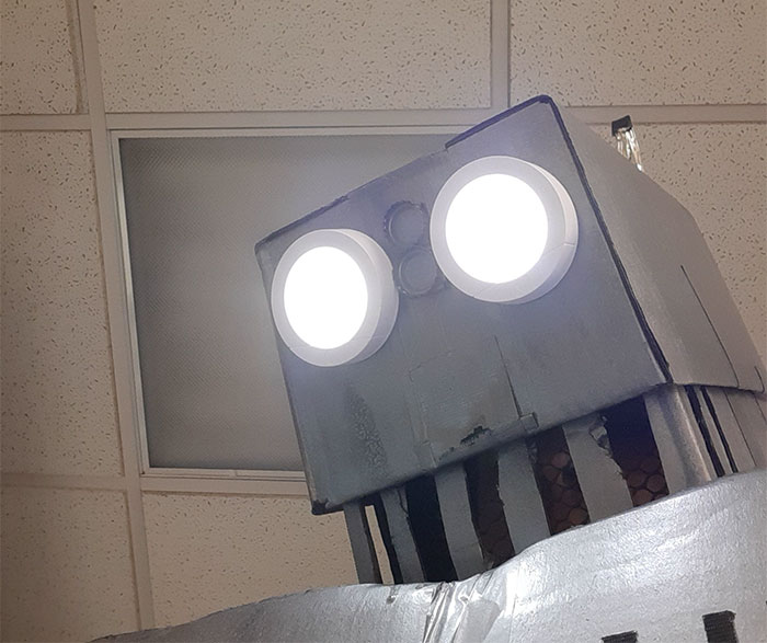 Gym Worker Plans And Executes Long-Term Revenge On Rude Customer Who Called Him ‘Robotic’ Gym Worker Plans And Executes Long-Term Revenge On Rude Customer Who Called Him ‘Robotic’