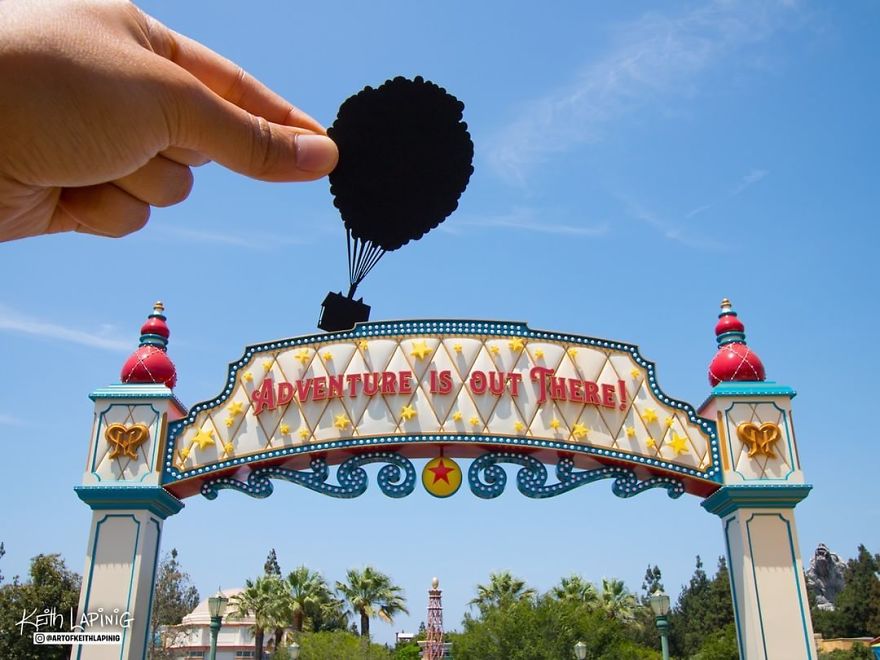 I Travel Around Disneylands Around The World To Hold Up Paper Cut-Outs Of Famous Characters And Scenes (86 Pics) I Travel Around Disneylands Around The World To Hold Up Paper Cut-Outs Of Famous Characters And Scenes (86 Pics)