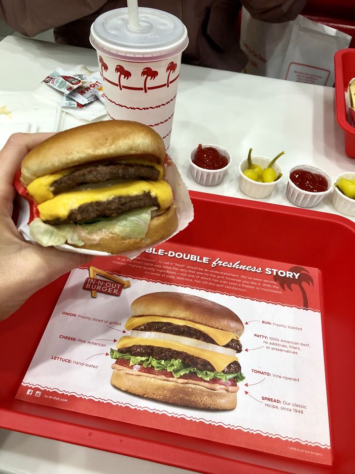 Australian Traveler Went To The US & Documented American Food Australian Traveler Went To The US & Documented American Food