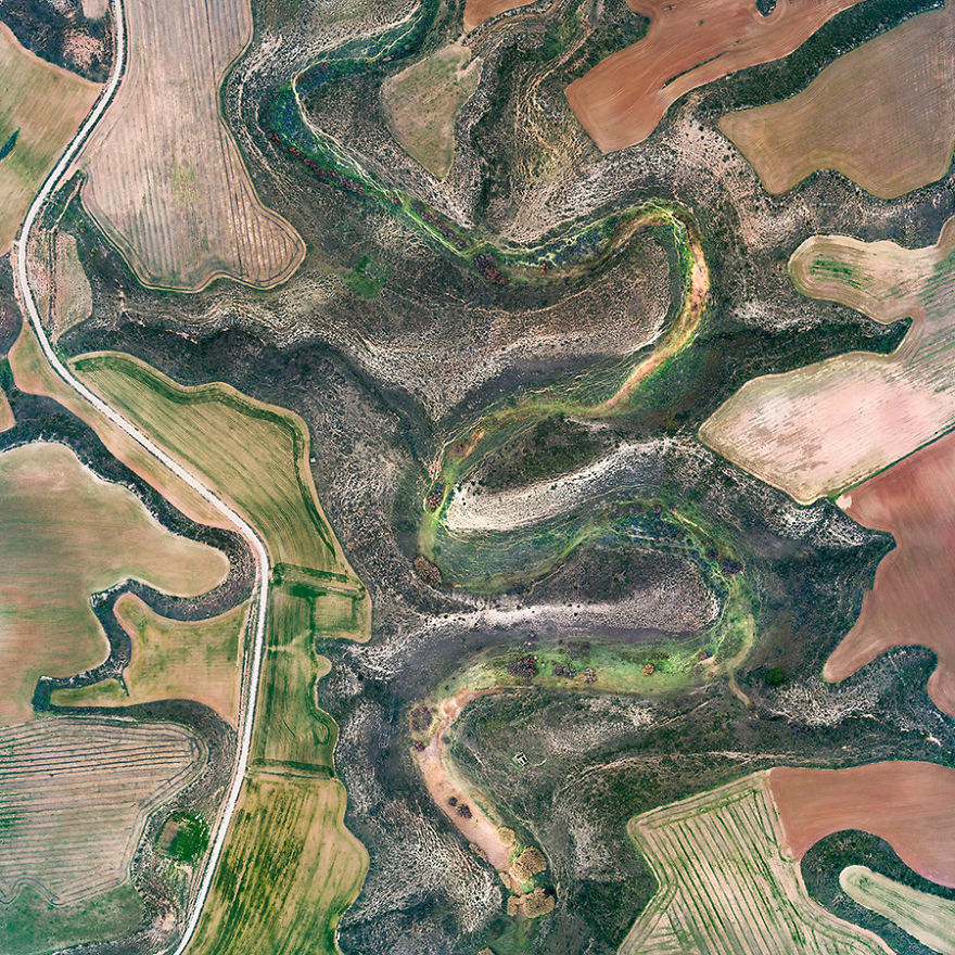 I Photographed Dry Spanish Farmlands That Resemble The Paintings Of Picasso, Miró, And Dalí