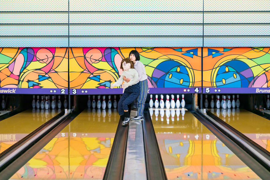 My 12 New Self-Portraits With A Scarecrow To Raise Awareness Of Depopulation Problems In Japan My 12 New Self-Portraits With A Scarecrow To Raise Awareness Of Depopulation Problems In Japan