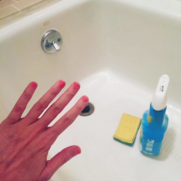 If You’re Tired Of All The Engagement Pics On Social Media, The Instagram Account ‘Not Engaged’ Is What You Need If You’re Tired Of All The Engagement Pics On Social Media, The Instagram Account ‘Not Engaged’ Is What You Need